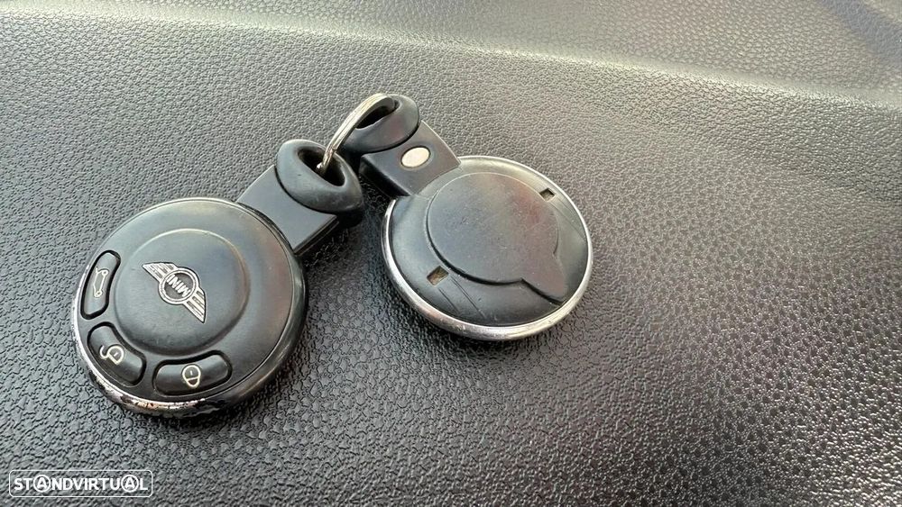 MINI 3 Portas Cooper D - 7