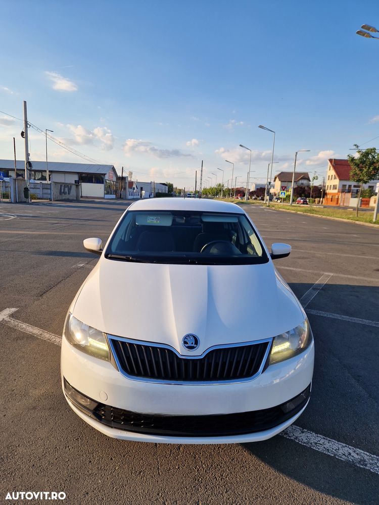 Skoda RAPID - 7