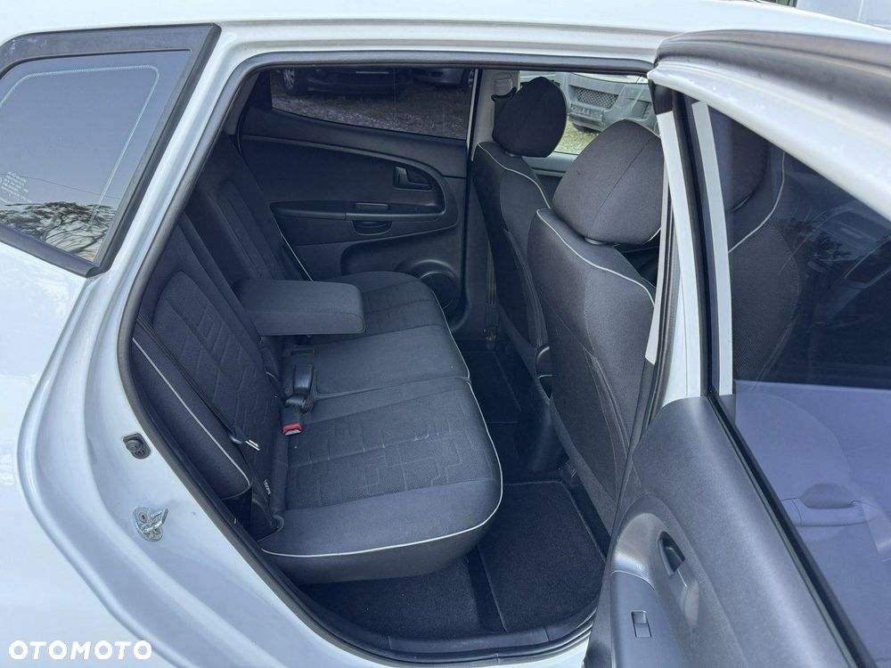 Kia Venga - 20