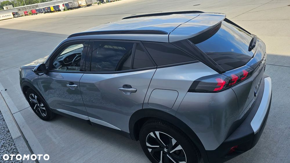 Peugeot 2008 1.2 PureTech Allure Pack S&S - 39