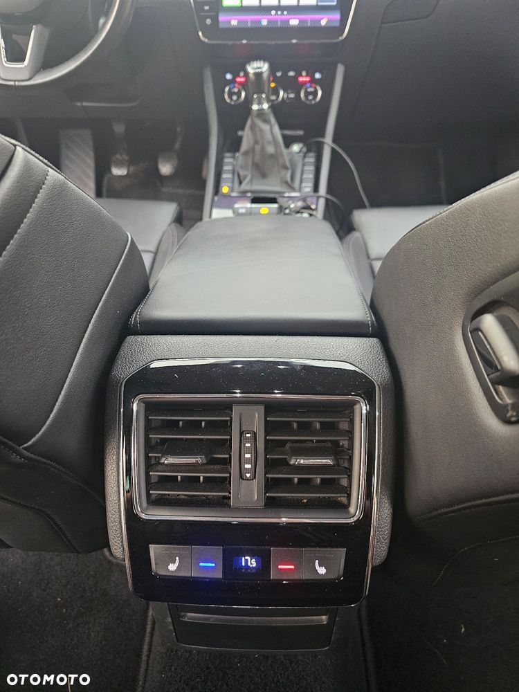 Skoda Superb 2.0 TDI Style - 12