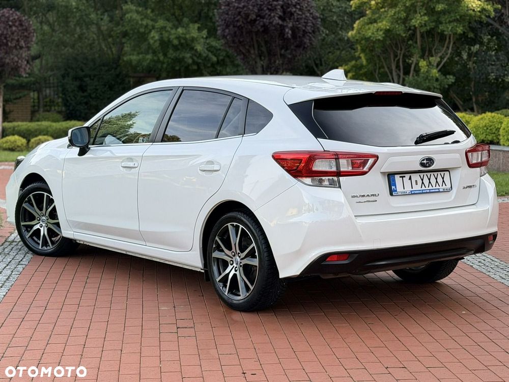 Subaru Impreza 2.0i Exclusive (EyeSight) Lineartronic - 8