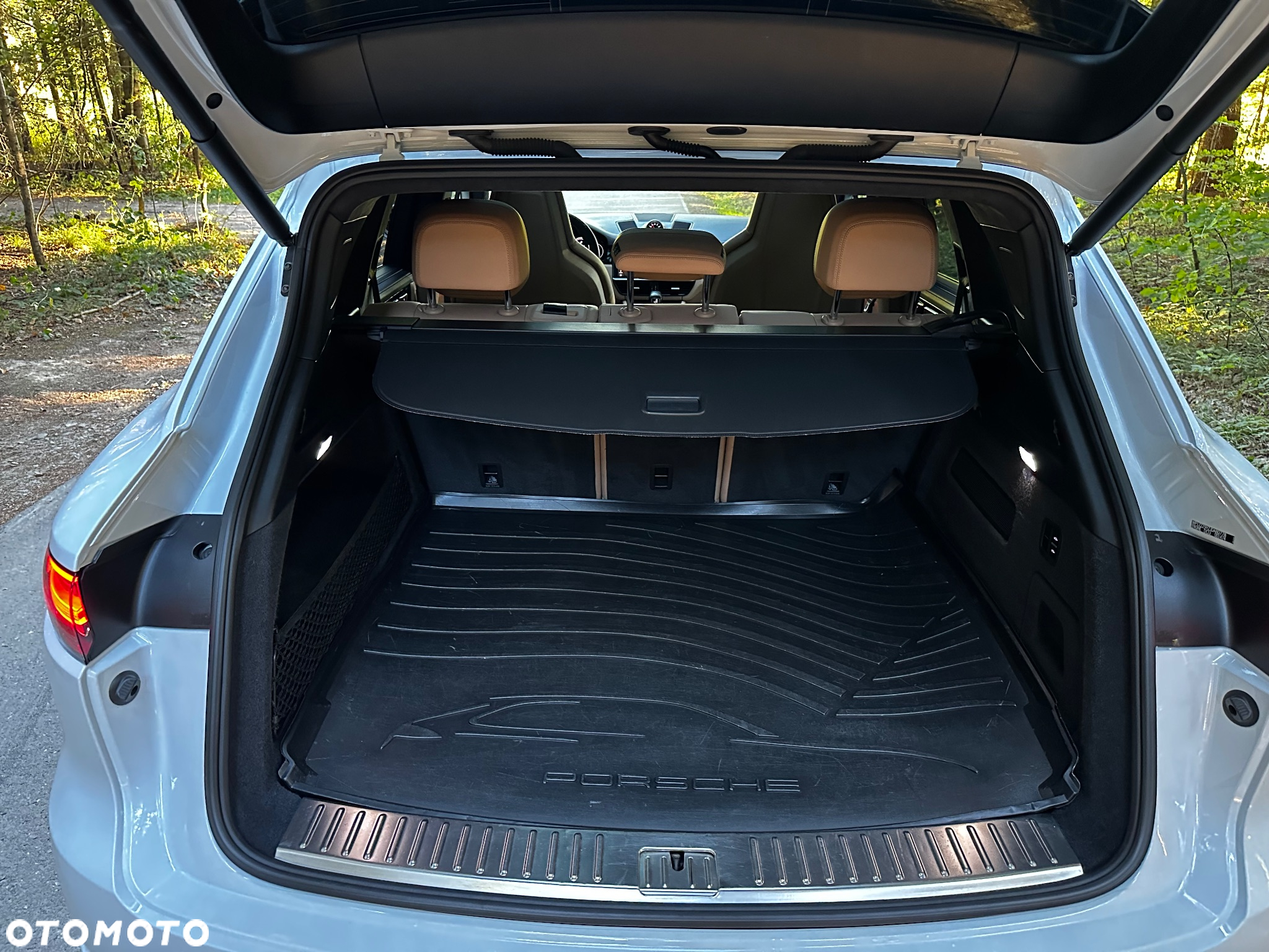 Porsche Cayenne Turbo - 25