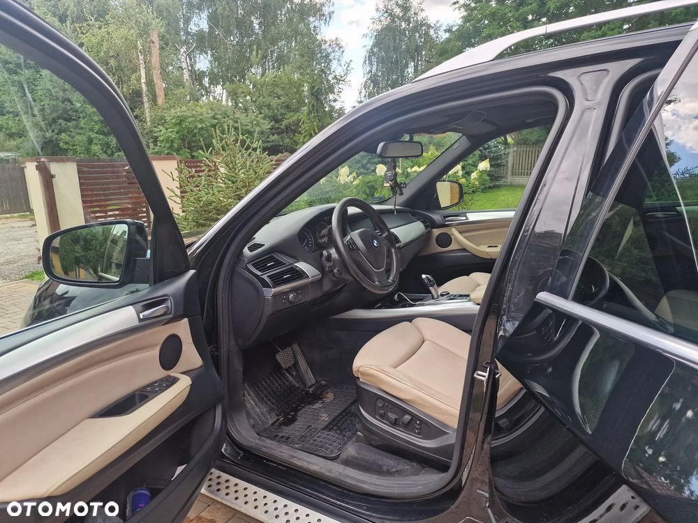 BMW X5 xDrive40d - 9