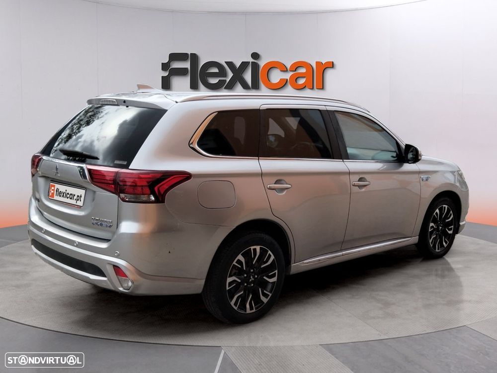 Mitsubishi Outlander 2.0 Instyle - 7
