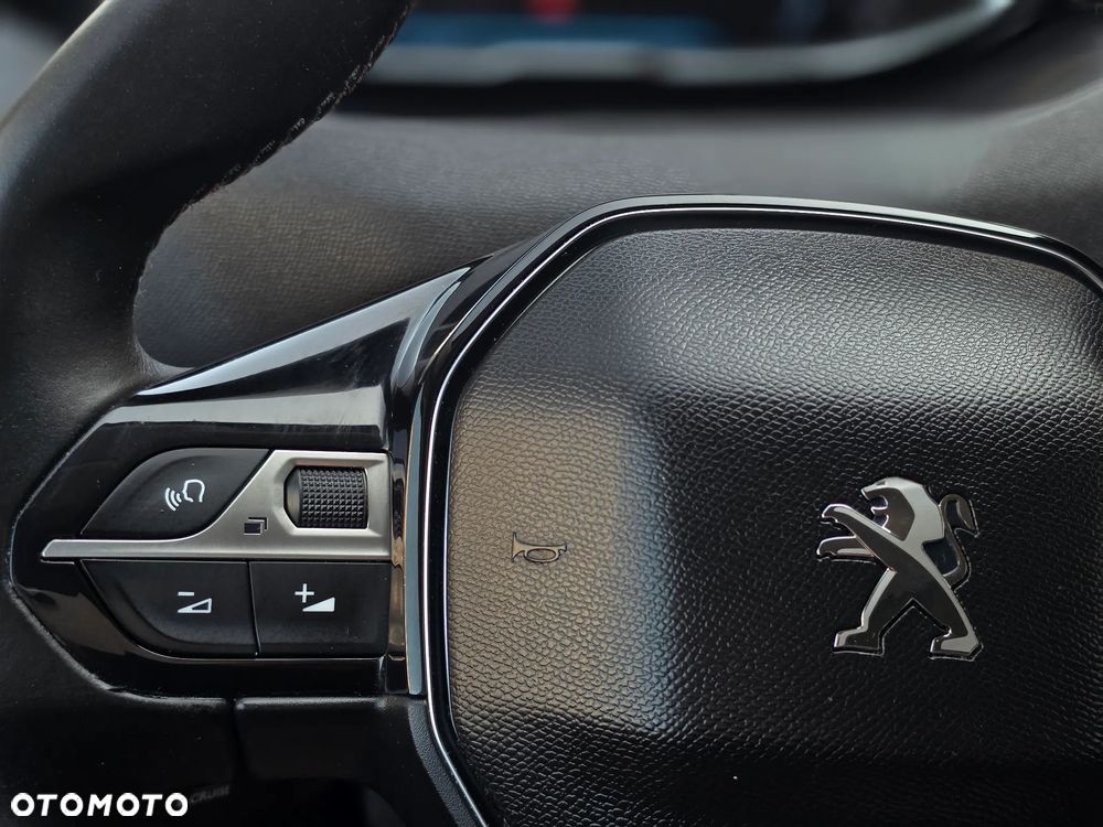 Peugeot 5008 - 26