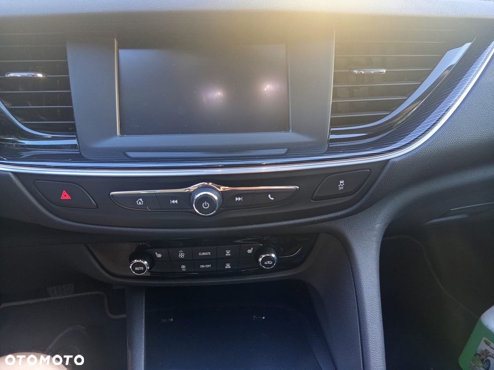 Opel Insignia - 10