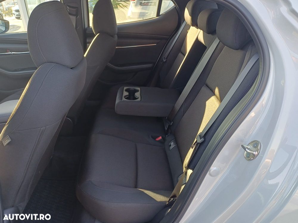 Mazda 3 e-Skyactiv X186 MHEV Center-Line - 8