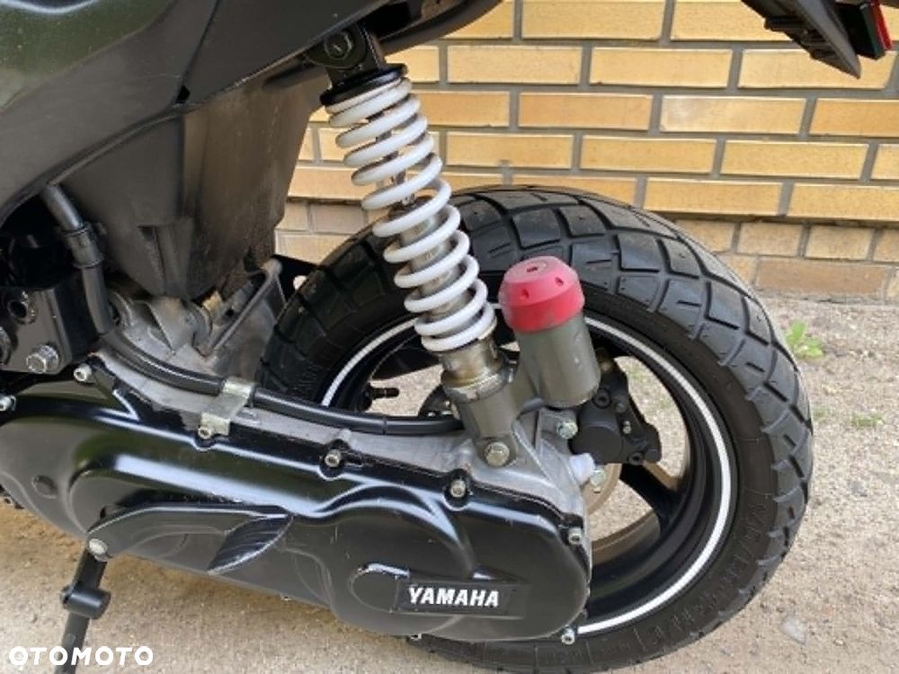 Yamaha Aerox - 10