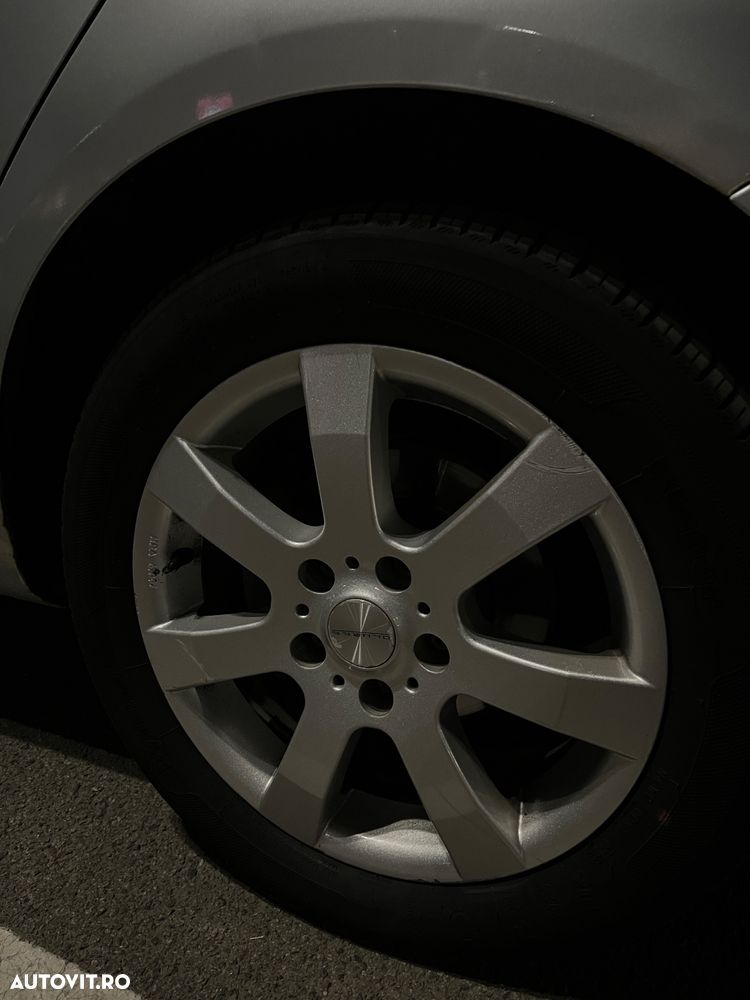 Volkswagen Golf 1.9 TDI Comfortline - 13