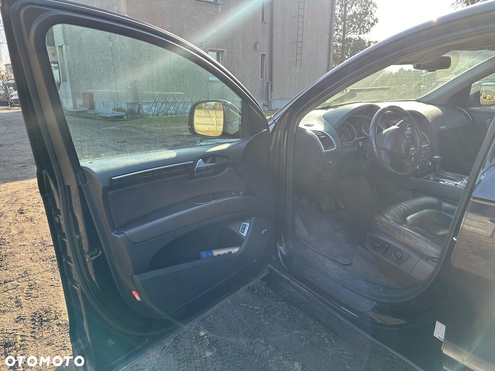 Audi Q7 4.2 FSI Quattro Tiptr - 18