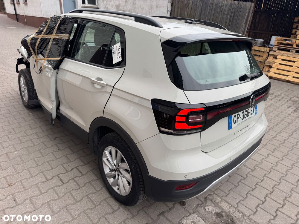 Volkswagen T-Cross - 23