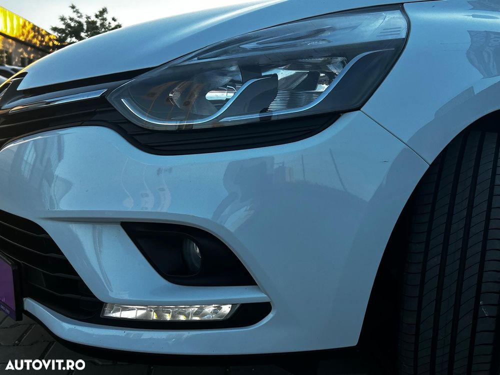 Renault Clio (Energy) dCi 90 Start & Stop LIMITED - 11