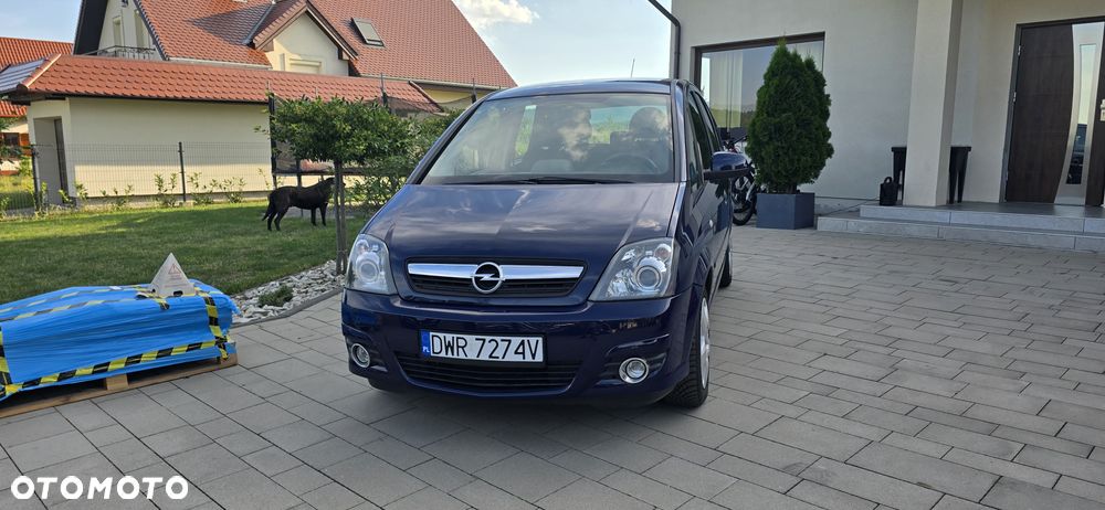 Opel Meriva 1.6 Cosmo - 14
