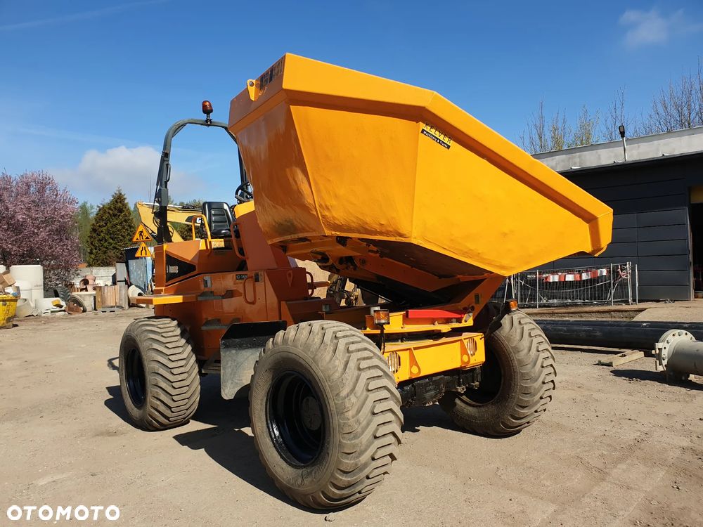 Thwaites MACH698 - 4