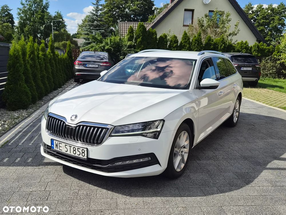 Skoda Superb 2.0 TDI SCR Ambition DSG - 4