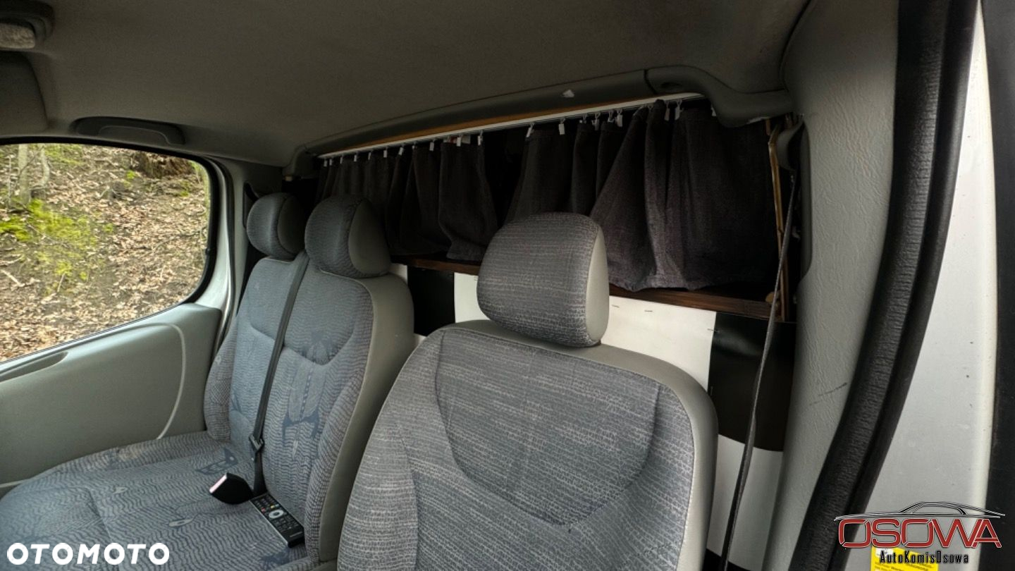 Renault Trafic - 12