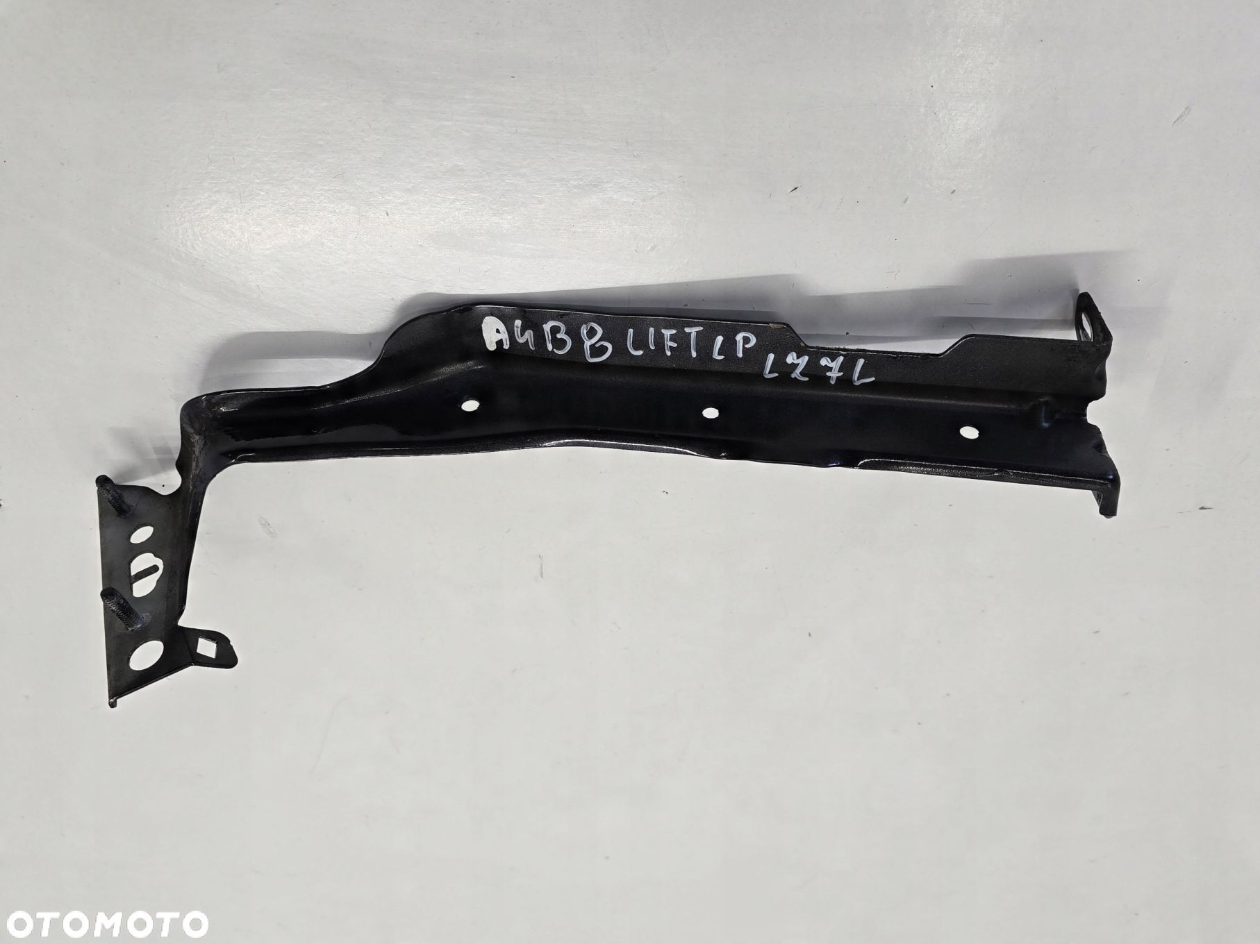 AUDI A4 B8 LIFT 12R WSPORNIK BŁOTNIKA LEWY PRZÓD LZ7L 8K0821135H - 1