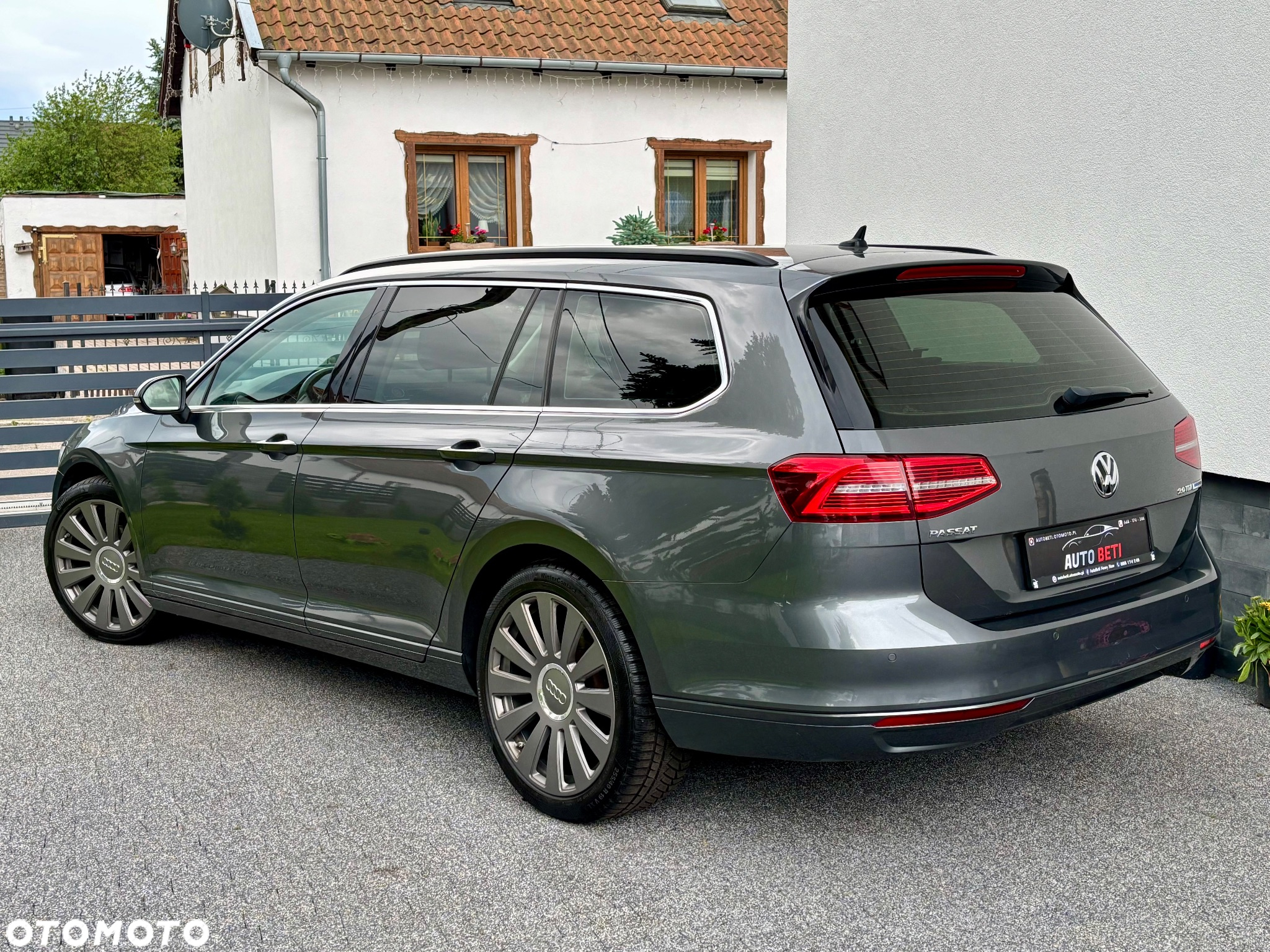Volkswagen Passat Variant 2.0 TDI DSG (BlueMotion Technology) Comfortline - 17