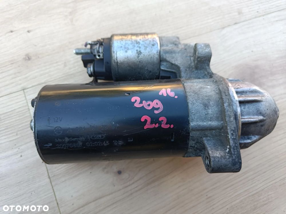 MERCEDES W209 CLK W211 LIFT W204 2.2 CDI OM646  rozrusznik A0061512501 - 1