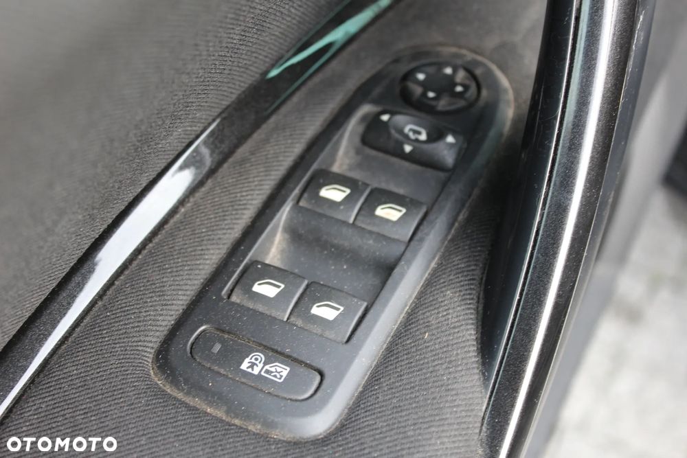 Citroën C5 2.0 HDi Exclusive - 17