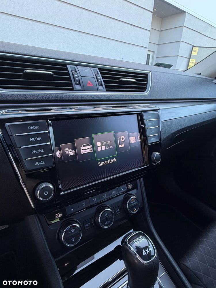 Skoda Superb 2.0 TDI 4x4 Style DSG - 30