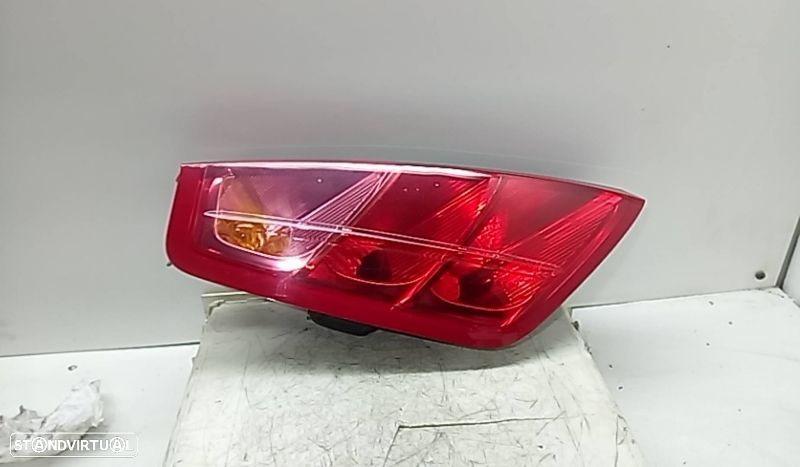 Farolim Tras Esquerdo Painel Stop Fiat Grande Punto (199_)