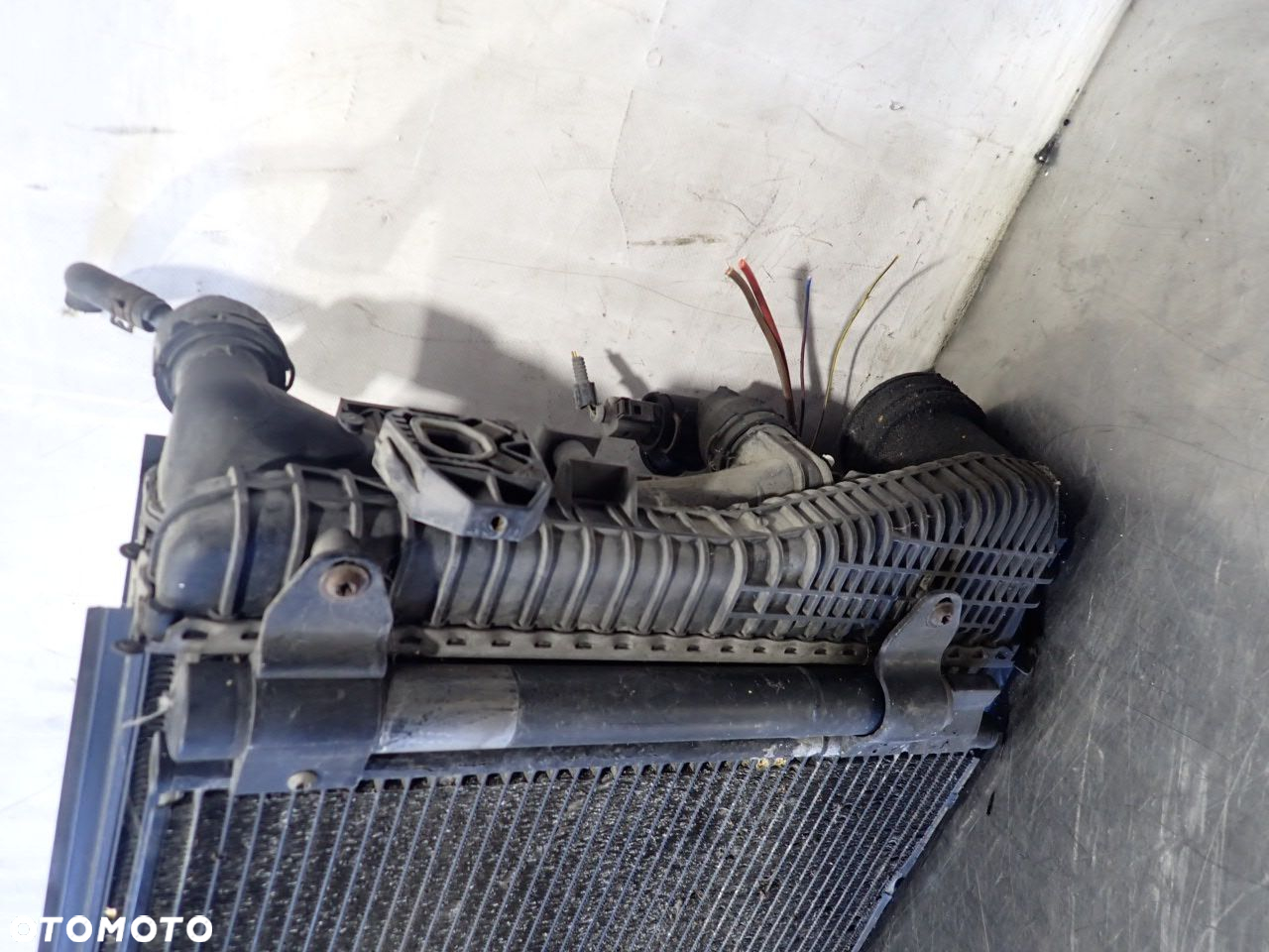 ZESTAW CHŁODNIC VOLKSWAGEN GOLF V 1.9TDI  1K0820411H  1K0121253AA  1K0121207T - 2