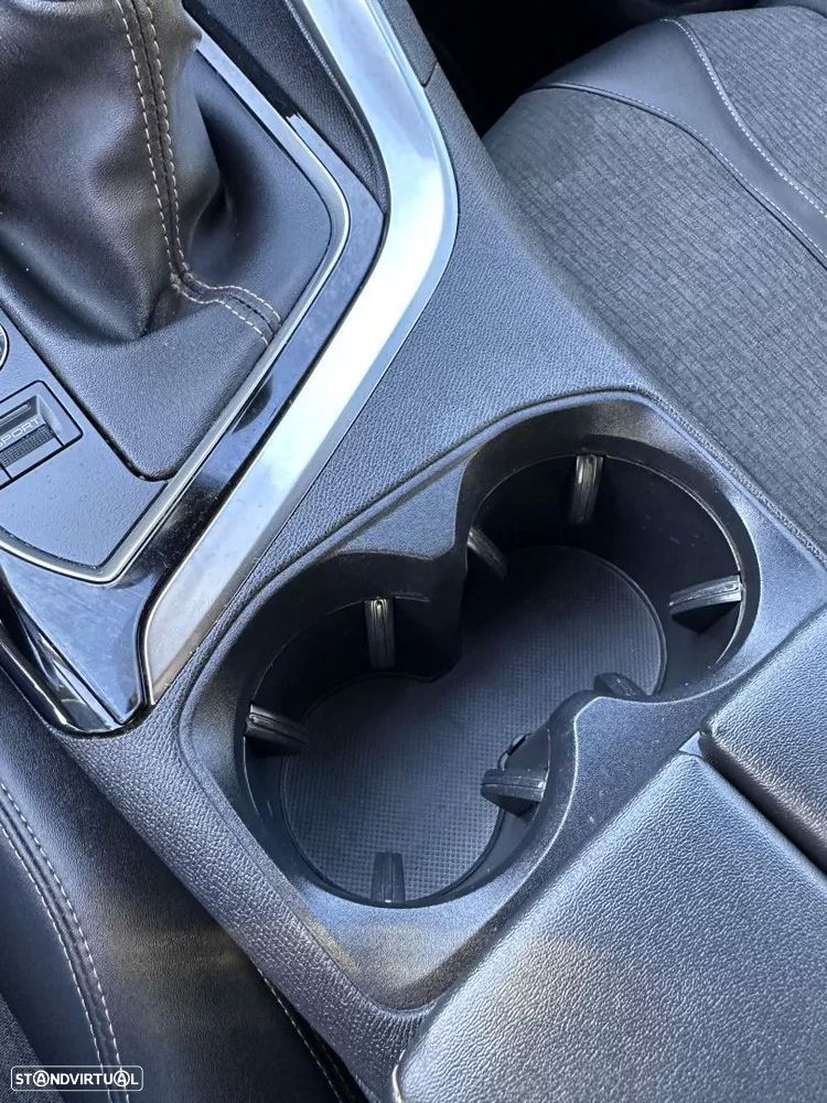 Peugeot 5008 1.2 PureTech GT Line - 35