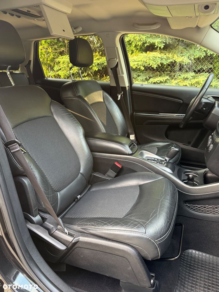 Fiat Freemont 2.0 Multijet 16V DPF Automatik Allrad Cross - 26