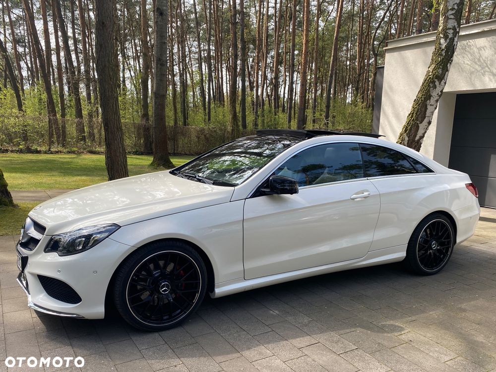 Mercedes-Benz Klasa E 250 7G-TRONIC - 3