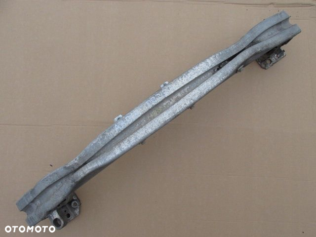 Audi A8 D3 lift Wzmocnienie zderzaka przód - 2