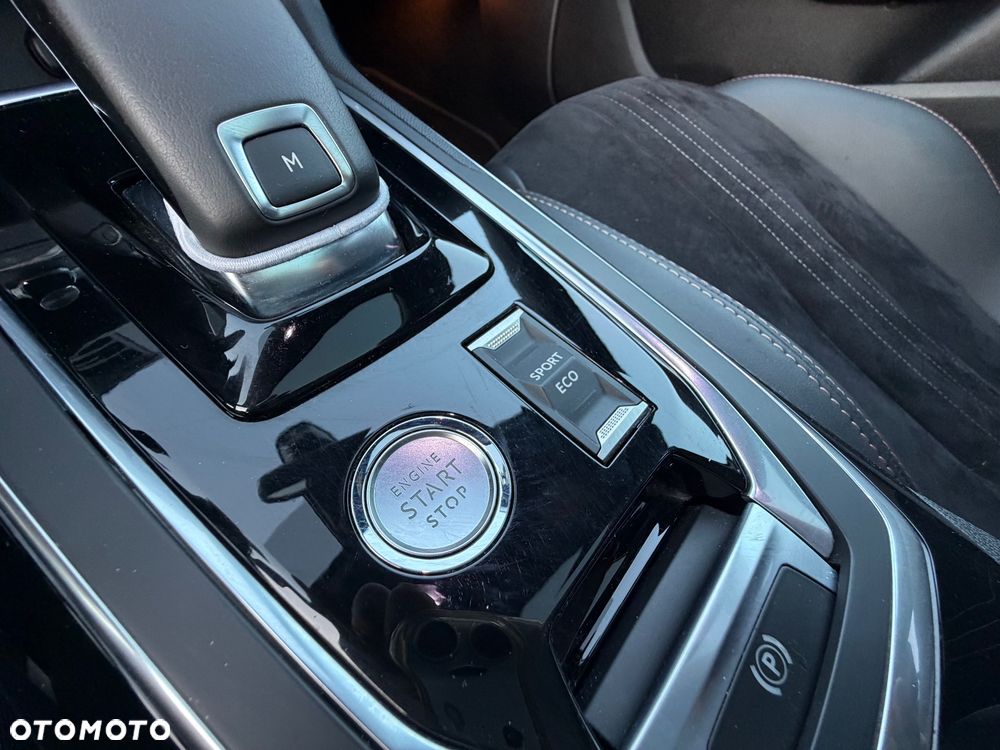 Peugeot 308 PureTech 225 EAT8 Stop & Start GT - 26