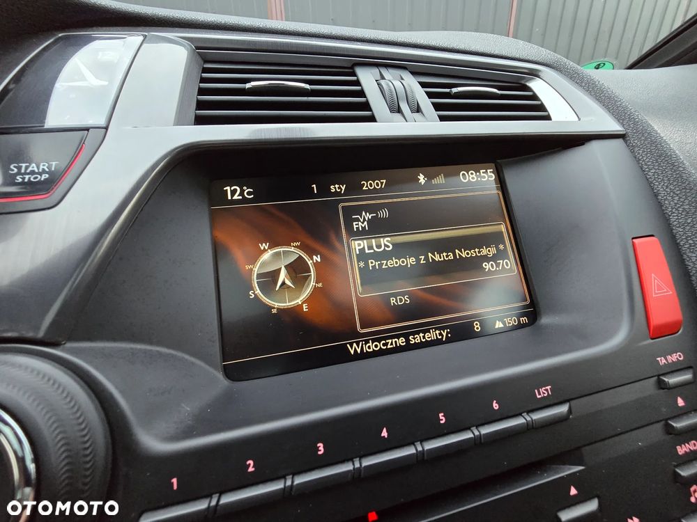 Citroën DS5 Hybrid4 EGS6 SportChic - 14