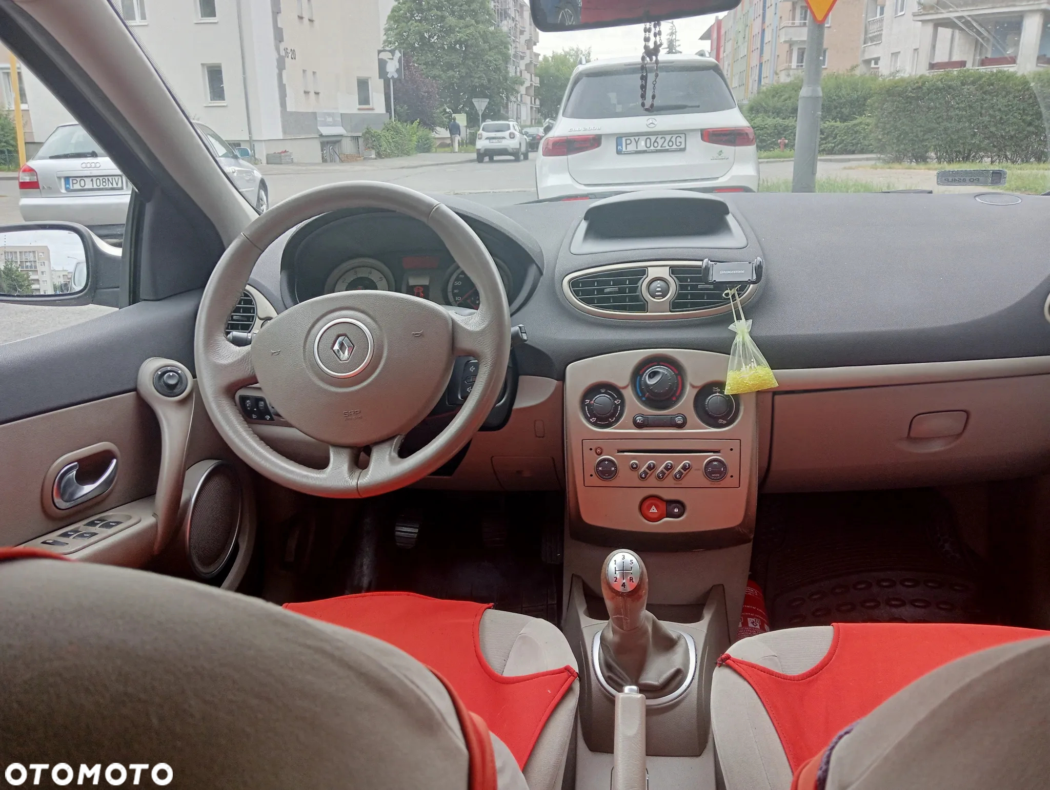 Renault Clio 1.4 16V Dynamique - 9