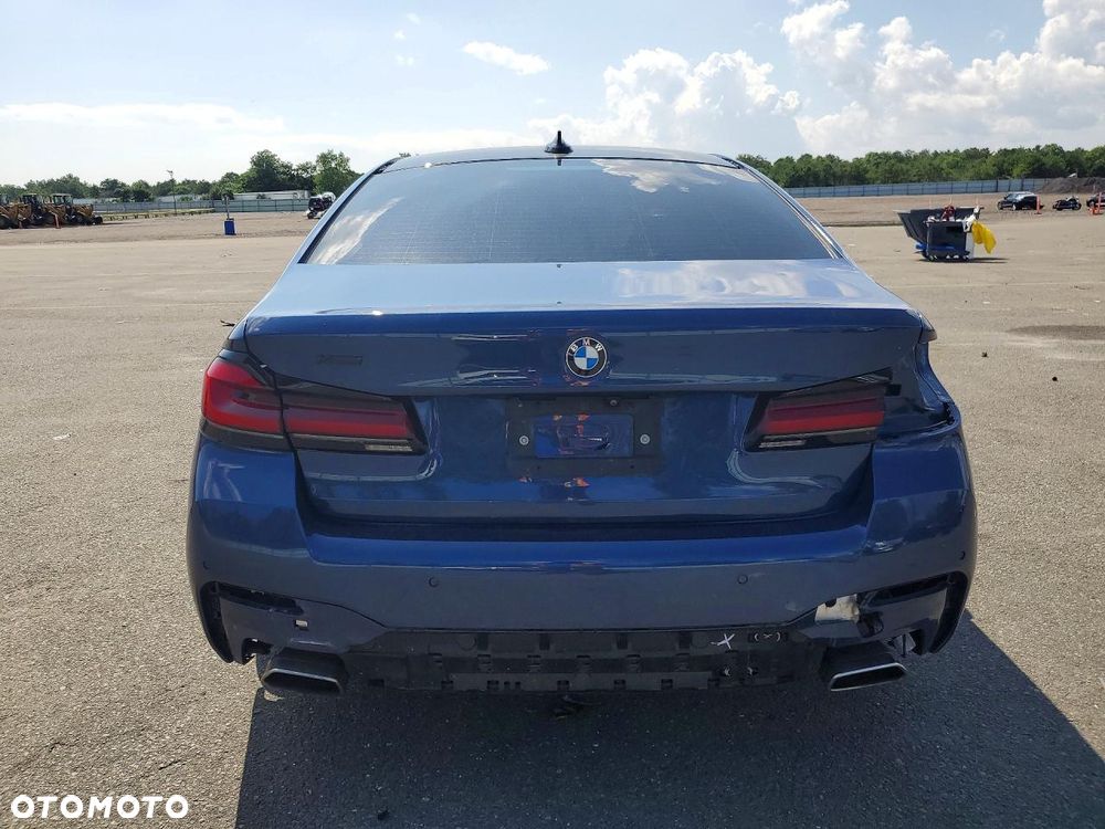 BMW Seria 5 540i xDrive Sport Line - 7