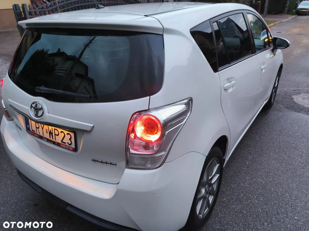 Toyota Verso 1.6 7-Sitzer Life - 35