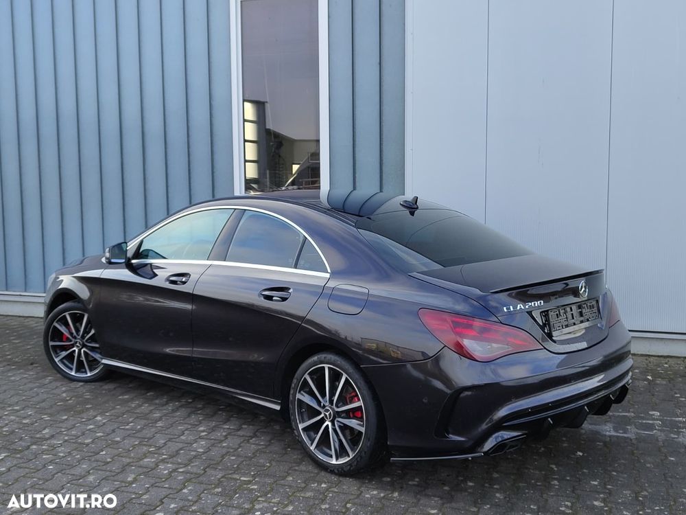 Mercedes-Benz CLA d Shooting Brake 7G-DCT AMG Line - 20