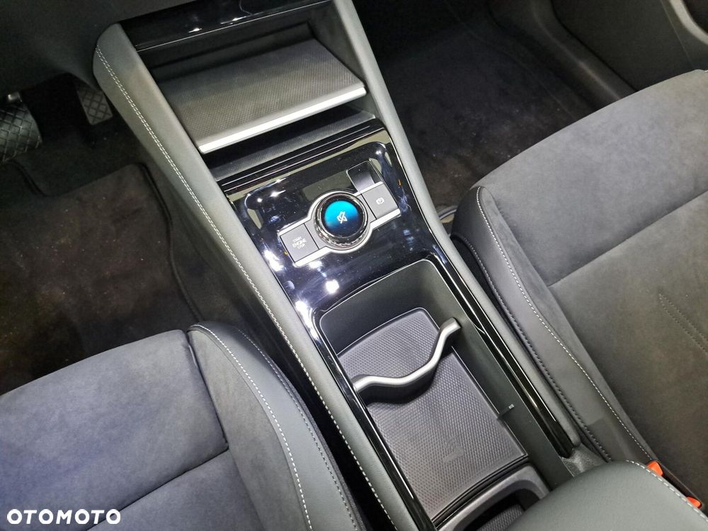 Volkswagen Tiguan - 15