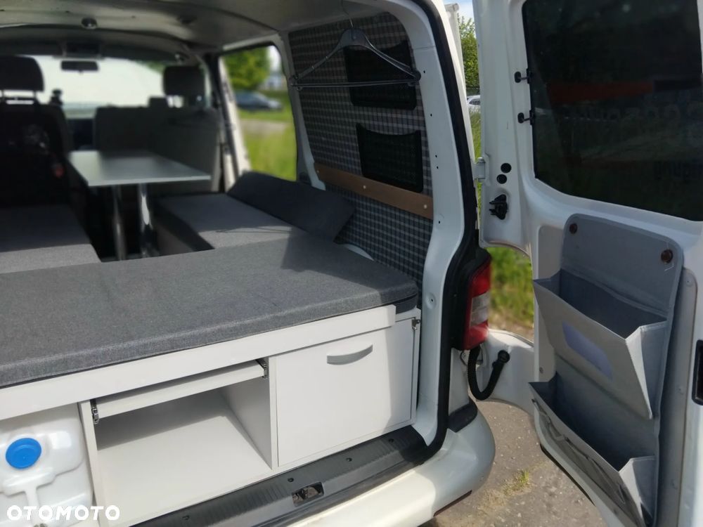Volkswagen Transporter - 24