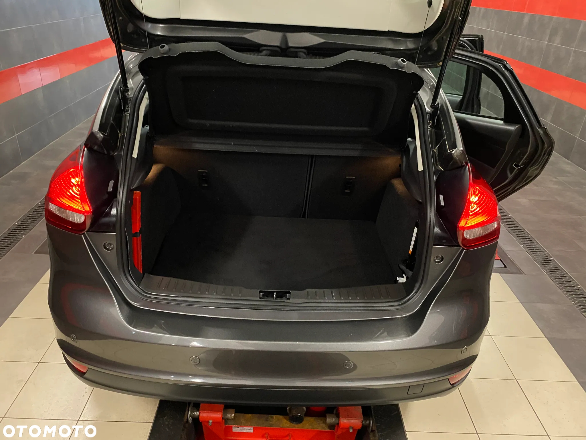 Ford Focus 1.5 TDCi Titanium - 11
