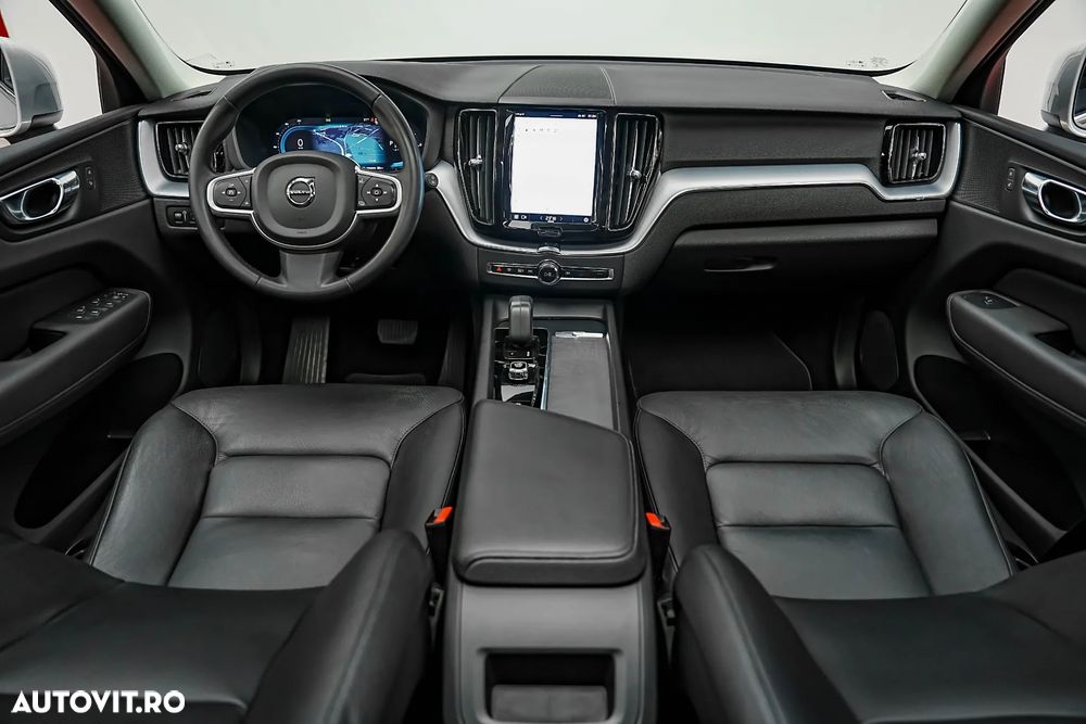 Volvo XC 60 Recharge T6 Twin Engine eAWD Inscription Expression - 24