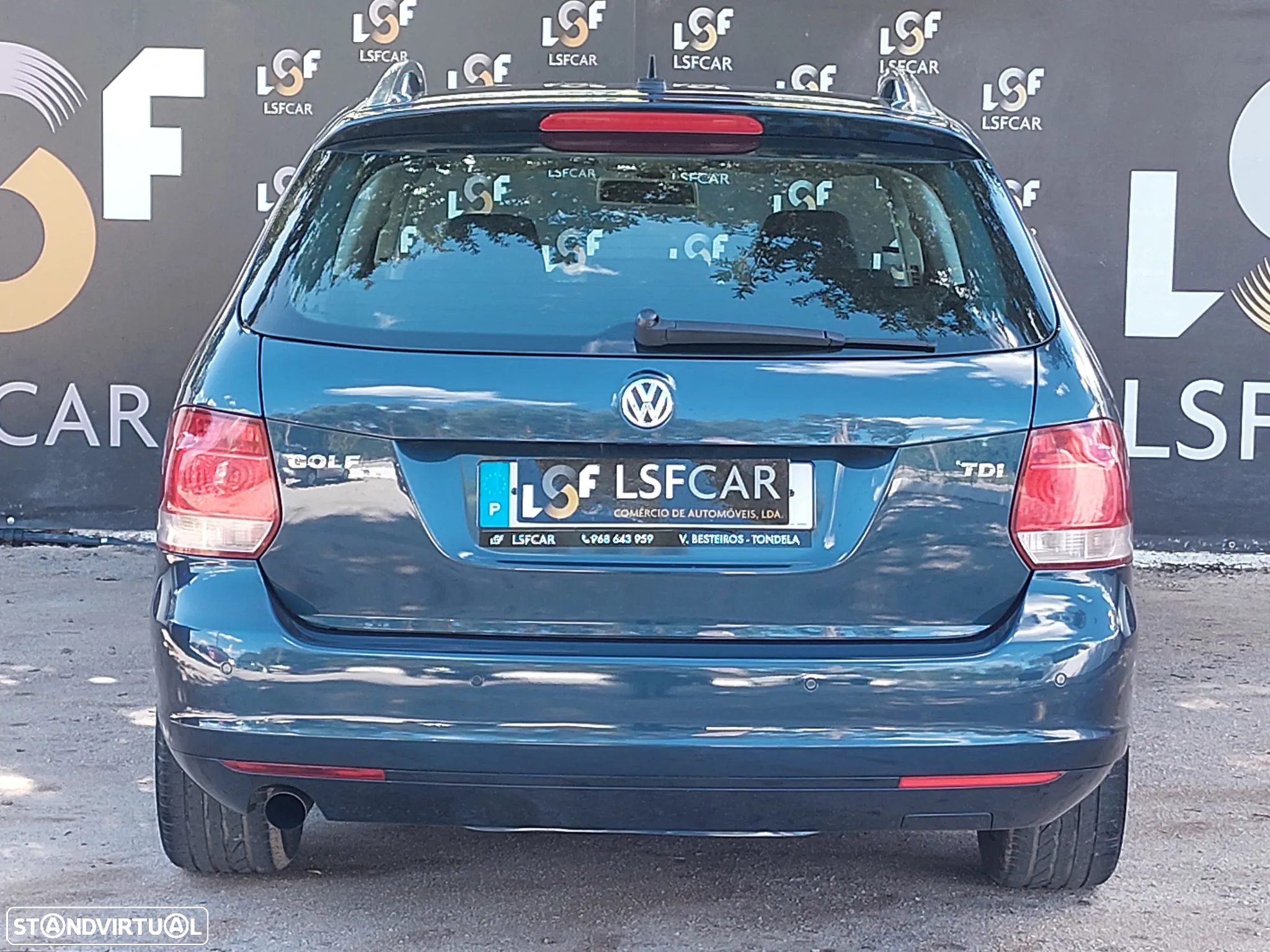 VW Golf Variant 1.6 TDi Confortline - 4