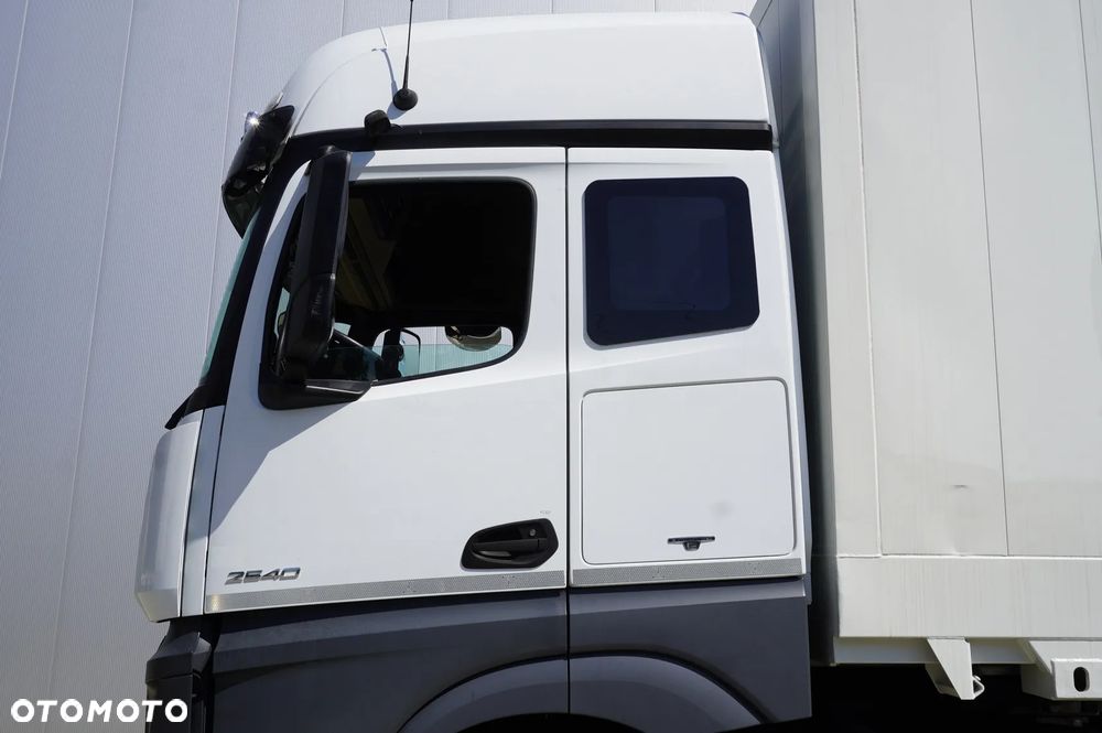 Mercedes-Benz Actros 2540 6×2 / 90 tys. km! / Kabina 5 siedzeń! / Kontener 18 EPAL_254238 - 11