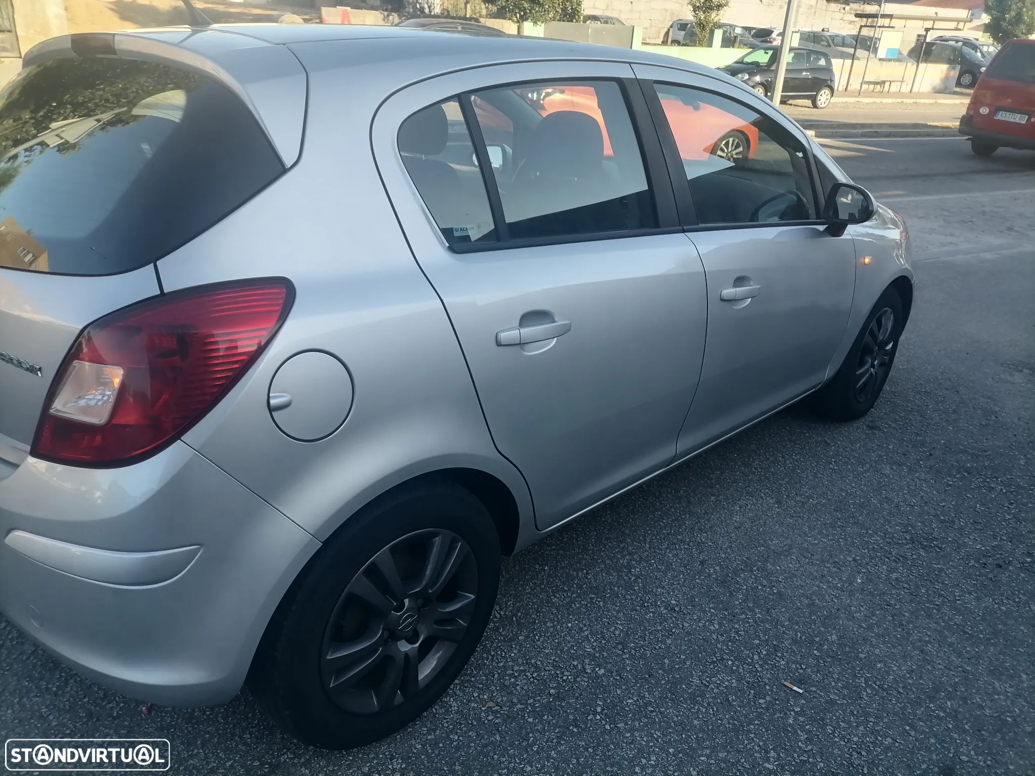 Opel Corsa 1.3 CDTi Enjoy EcoFLEX - 5