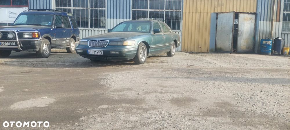 Mercury Marquis - 3