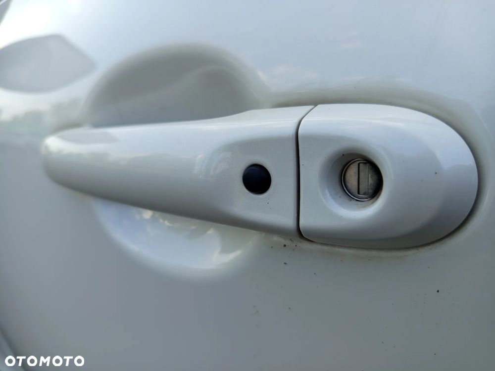 Nissan Juke 1.6 N-Connecta - 28