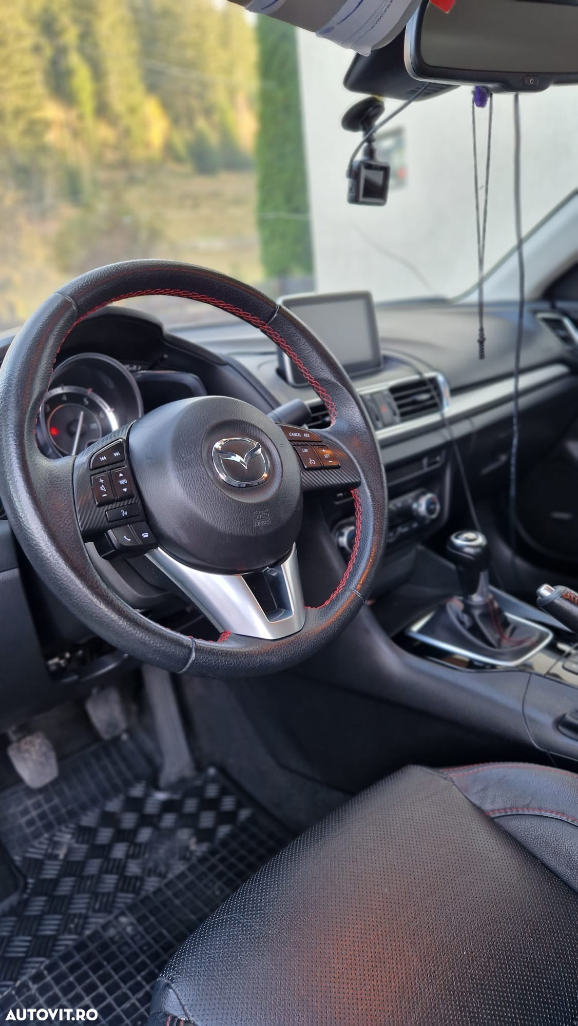 Mazda 3 SKYACTIV-D 150 Sports-Line - 4