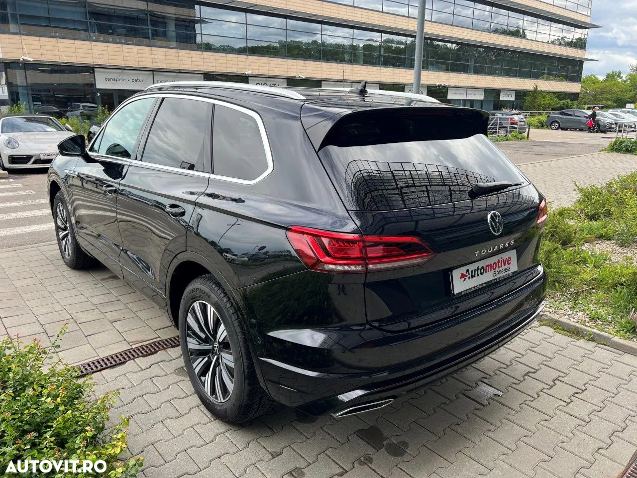 Volkswagen Touareg V6 TDI 4MOTION Elegance - 4