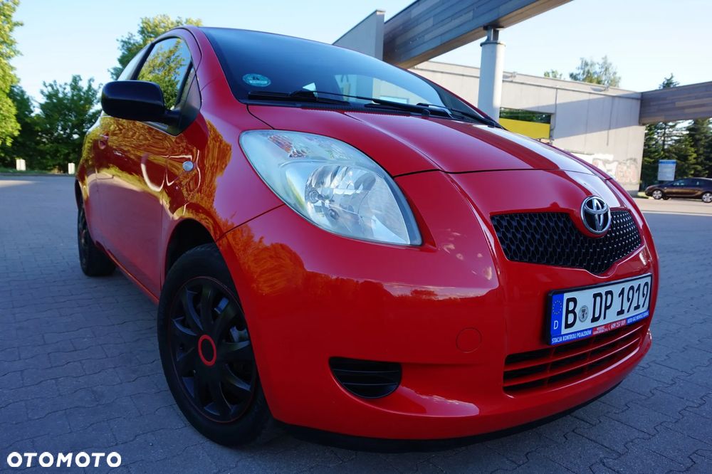 Toyota Yaris - 19